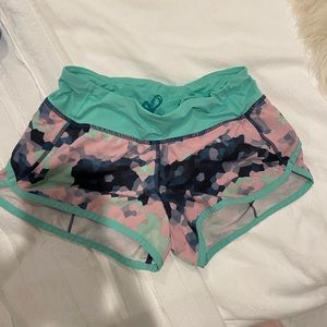 lululemon speedy shorts